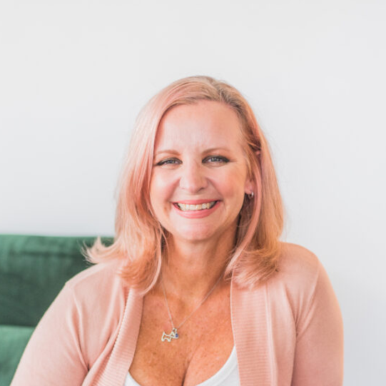 billiejos-kitchen-recipe-creator-headshot-cropped